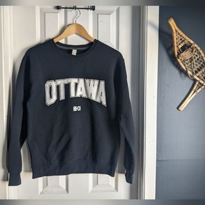 FREE with purchase 🤩 Ottawa sweater. Small.